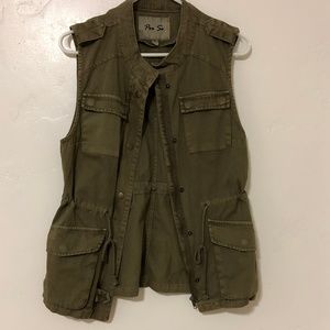 Olive Green Women's Cargo Vest